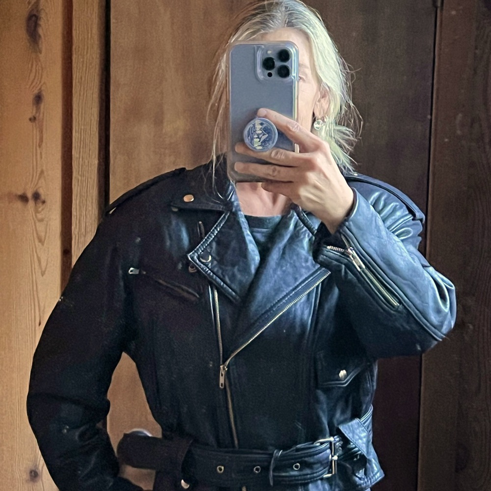 Womes leather black biker jacket size small